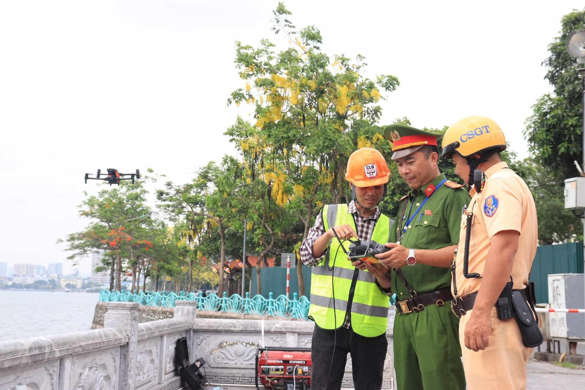 Hai ông chủ 8x đứng sau dàn "mắt thần" mà Công an Hà Nội đang đưa vào phục vụ tuần tra - Ảnh 1