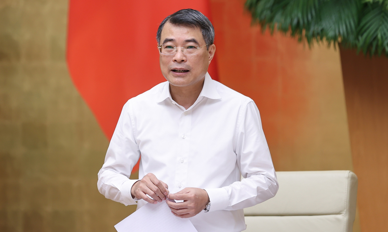 Thủ tướng: Chủ động kịch bản ứng phó, xây dựng 'tấm đệm giảm sốc' cho nền kinh tế - Ảnh 1