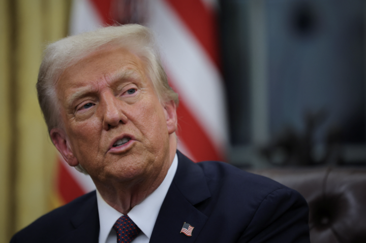 Tổng thống Trump cảnh báo nối lại tấn công Iran - Ảnh 1
