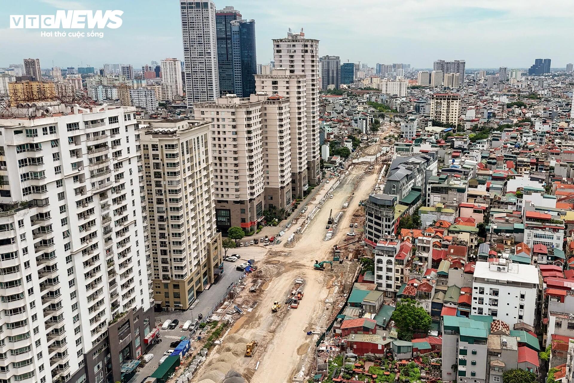 Hình hài tuyến đường Vành đai 2,5 qua Cầu Giấy sau gần 3 tháng thi công - Ảnh 3