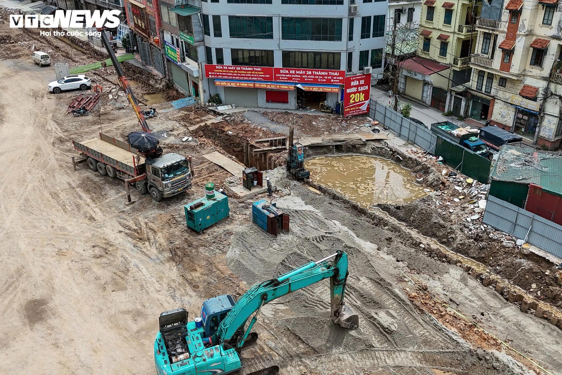 Hình hài tuyến đường Vành đai 2,5 qua Cầu Giấy sau gần 3 tháng thi công - Ảnh 7