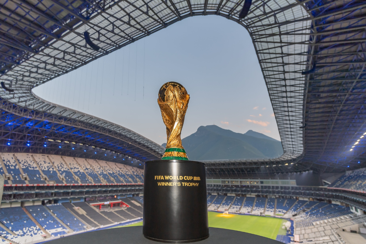 Đằng sau cuộc đua bản quyền World Cup 2026: FIFA hét giá ở châu Á nhưng bị 2 'ông kẹ' Trung - Ấn ép ngược, Nhật, Hàn chọn hướng đi ra sao? - Ảnh 1
