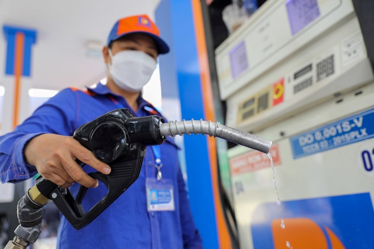 Tin vui mới nhất về giá xăng dầu - hàng triệu người dân, doanh nghiệp sẽ được hưởng lợi - Ảnh 1