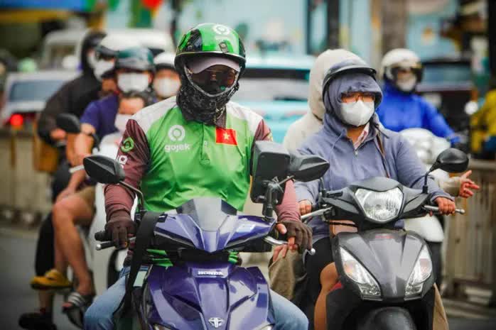 Đề xuất tài xế xe công nghệ, người bán hàng online đóng BHXH bắt buộc - Ảnh 1