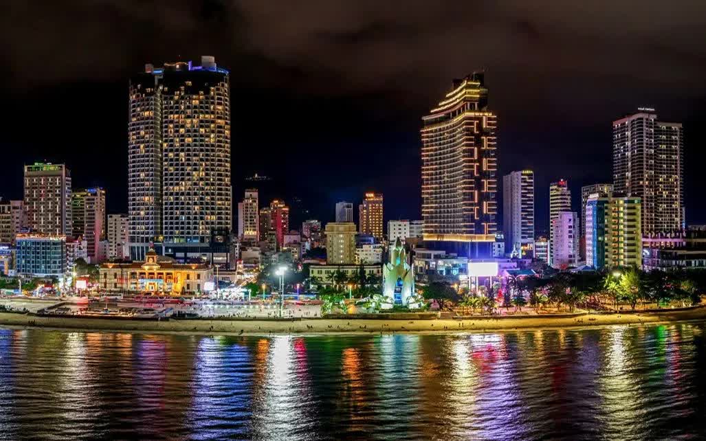 Phát triển kinh tế đêm: Khánh Hòa tìm thêm động lực tăng trưởng cho du lịch - Ảnh 1