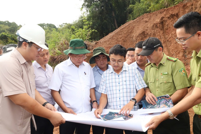 Gỡ nút thắt mặt bằng, tăng tốc đường liên vùng Khánh Hòa - Lâm Đồng - Ninh Thuận - Ảnh 2
