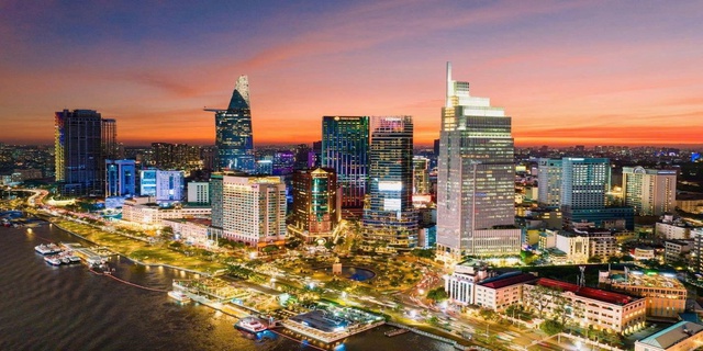 Vì sao GDP danh nghĩa Việt Nam chỉ đứng thứ 32 thế giới nhưng GDP (PPP) lại đứng thứ 24? - Ảnh 1