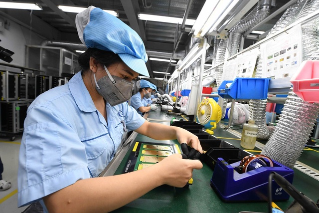 Năng lực cạnh tranh của Việt Nam thăng hạng - Ảnh 1