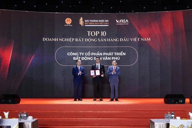 Văn Phú vào Top 10 doanh nghiệp bất động sản hàng đầu Việt Nam - Ảnh 1