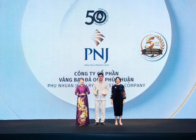 PNJ ba lần lập ‘hat - trick’ ESG tại Top 50 CSA - Ảnh 1