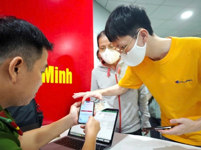 Siêu ứng dụng, siêu tiện lợi cho người dân - Ảnh 1
