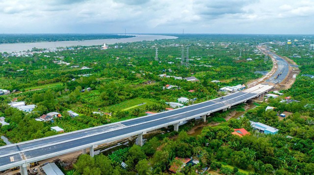 Đẩy mạnh nghiên cứu làm cao tốc trên cầu cạn vùng ĐBSCL - Ảnh 1
