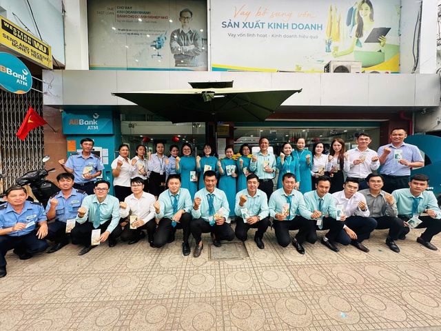 ABBank Khánh Hòa đồng hành cùng khách hàng trong kỷ nguyên số - Ảnh 3
