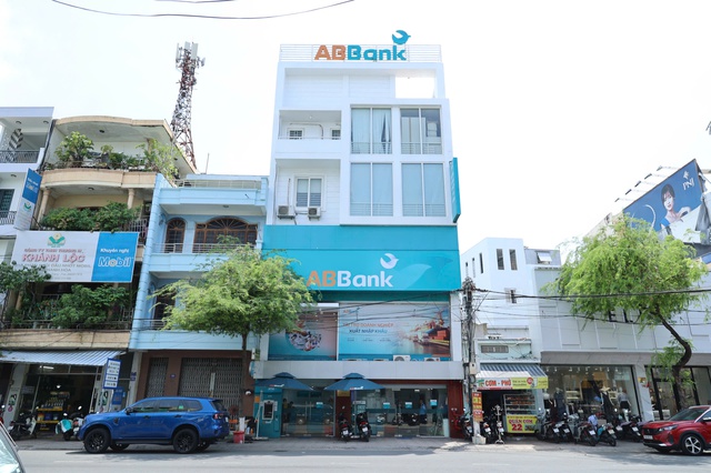 ABBank Khánh Hòa đồng hành cùng khách hàng trong kỷ nguyên số - Ảnh 4