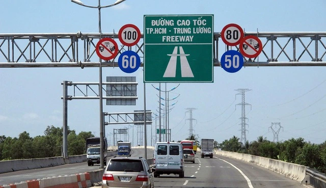 Ưu tiên làm cao tốc trên cầu cạn tại vùng đất 'siêu nhạy cảm' ĐBSCL - Ảnh 1
