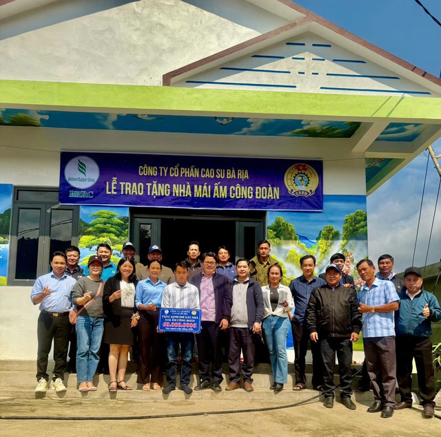 Cháng Seo Cú - Vững tay nghề, sáng vai trò ‘cầu nối’ lao động vùng cao - Ảnh 2
