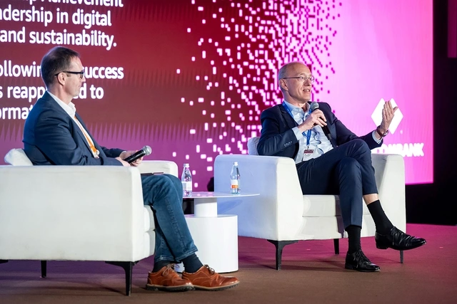 CEO Techcombank Jens Lottner: Tái định nghĩa lợi thế cạnh tranh nhờ chiến lược ‘AI-first’ - Ảnh 2