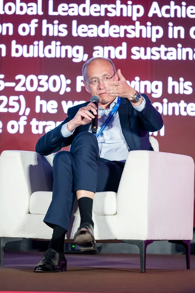 CEO Techcombank Jens Lottner: Tái định nghĩa lợi thế cạnh tranh nhờ chiến lược ‘AI-first’ - Ảnh 3
