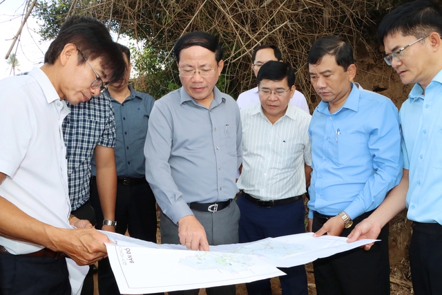 Gia Lai rút ngắn thủ tục hành chính, tăng sức hút đầu tư - Ảnh 1