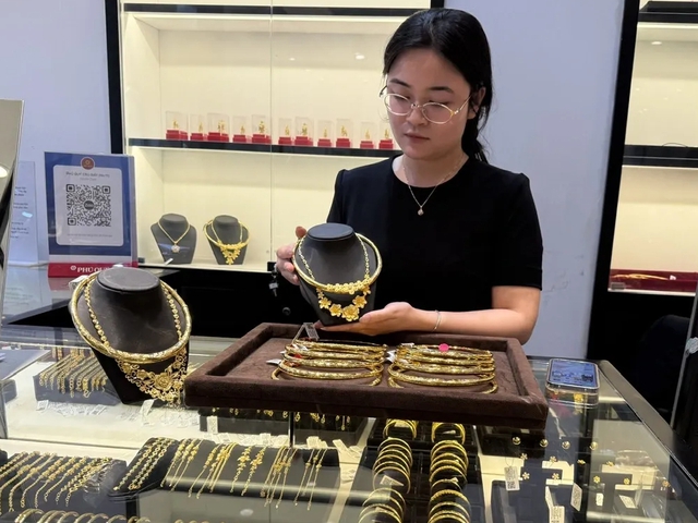 Giá vàng, bạc gãy đà tăng? - Ảnh 2