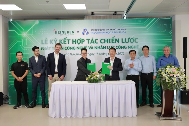 HEINEKEN Việt Nam hợp tác Đại học Bách Khoa TP.HCM phát triển công nghệ và nhân lực - Ảnh 1