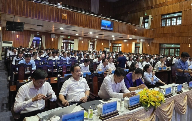 Tây Ninh: Chính quyền còn 'trên nóng, dưới lạnh’ - Ảnh 1