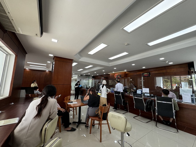TP.HCM: Chủ tịch UBND cấp xã được 'cấp' thêm 26 quyền trong lĩnh vực đất đai - Ảnh 1