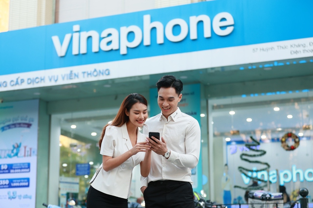 30 năm VinaPhone: Hàng triệu quà tri ân dành tặng khách hàng trên toàn quốc - Ảnh 2