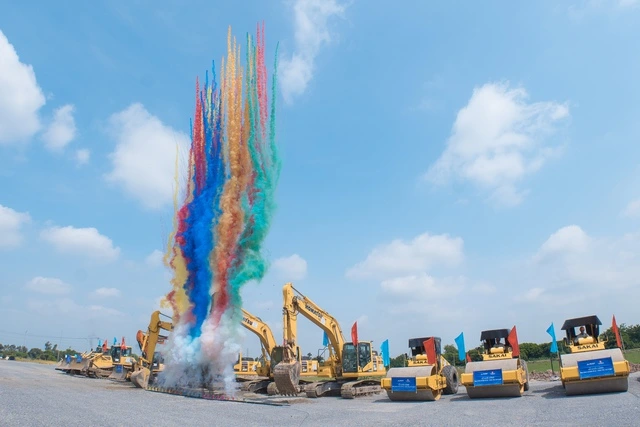 Hòa Phát khởi công khu công nghiệp hỗ trợ 2.823 tỉ đồng - Ảnh 2