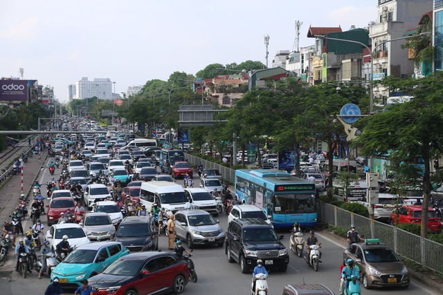 Taxi kêu khó vì phải lập hóa đơn điện tử từng chuyến xe