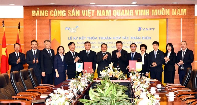 PVcomBank và VNPT hợp tác chiến lược, kết nối sức mạnh tài chính và công nghệ số - Ảnh 2
