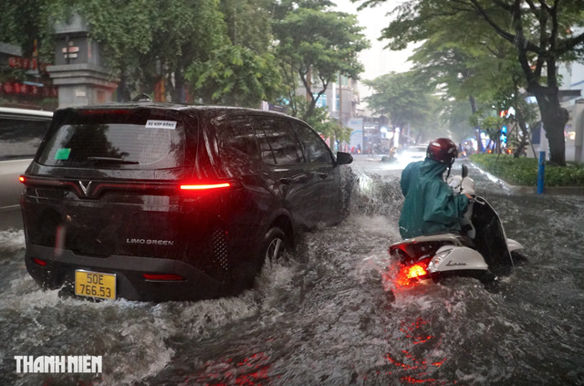 Thời tiết TP.HCM oi nóng giữa mùa mưa có liên quan tới El Nino? - Ảnh 1