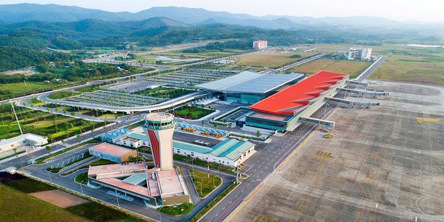 Đúng 9h30, đại bàng khổng lồ dài 63m xuất hiện, Việt Nam ghi nhận điều chưa từng có trong lịch sử tại dự án từng khiến Mỹ và Hàn rút lui - Ảnh 1