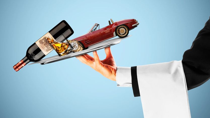 Vì sao giới siêu giàu ngày càng không thích mua đồ xa xỉ nữa?