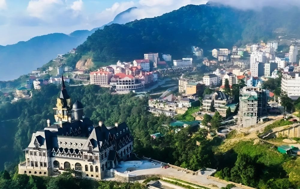 Không phải Sa Pa, Việt Nam có 1 nơi mát mẻ quanh năm chỉ khoảng 20 độ, 3 năm liên tiếp được World Travel Awards vinh danh, được mệnh danh là "Đà Lạt của miền Bắc"