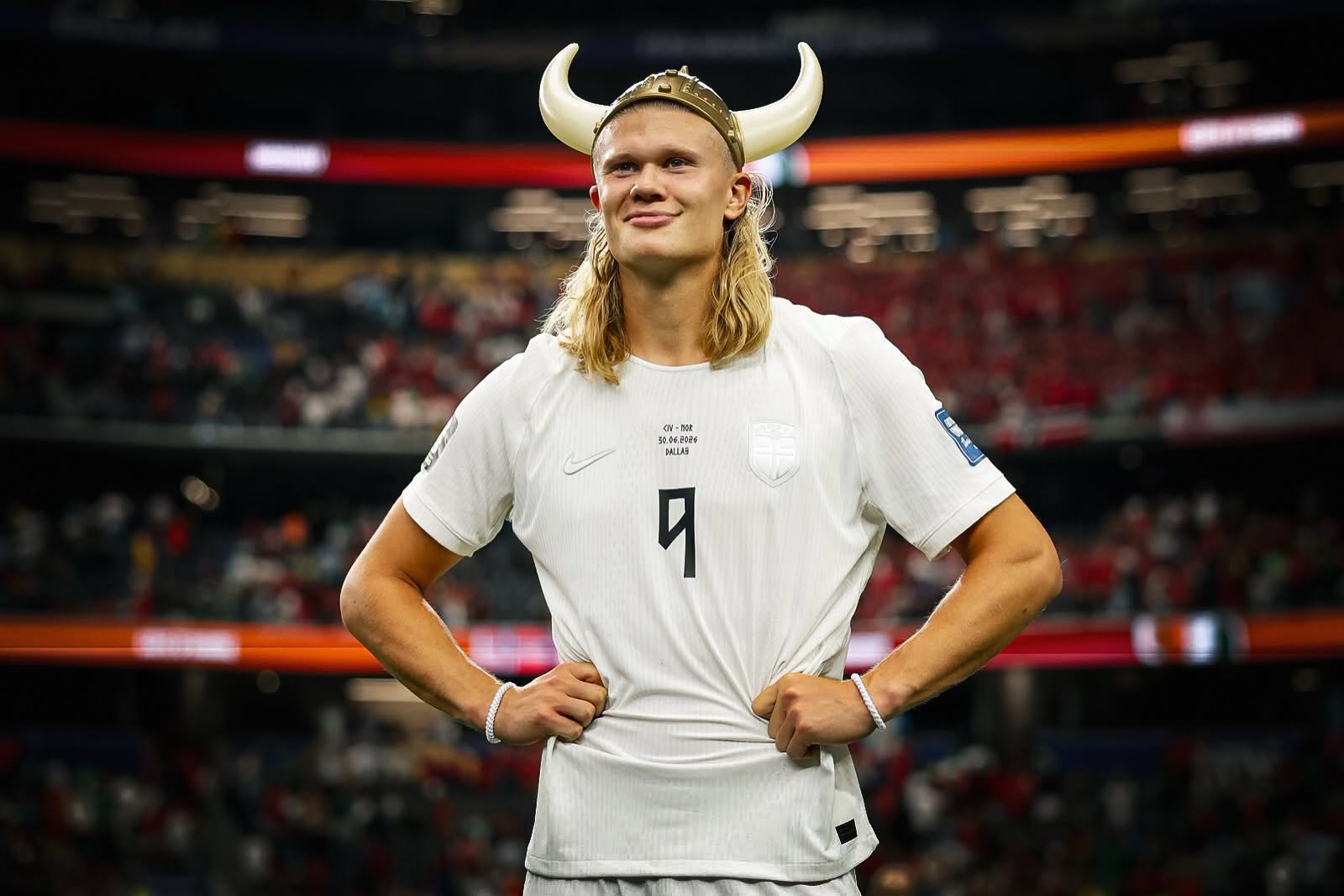 Erling Haaland trở thành chất liệu viral của loạt thương hiệu, từ hãng hàng không nổi tiếng, KFC đến Crocs - Ảnh 1