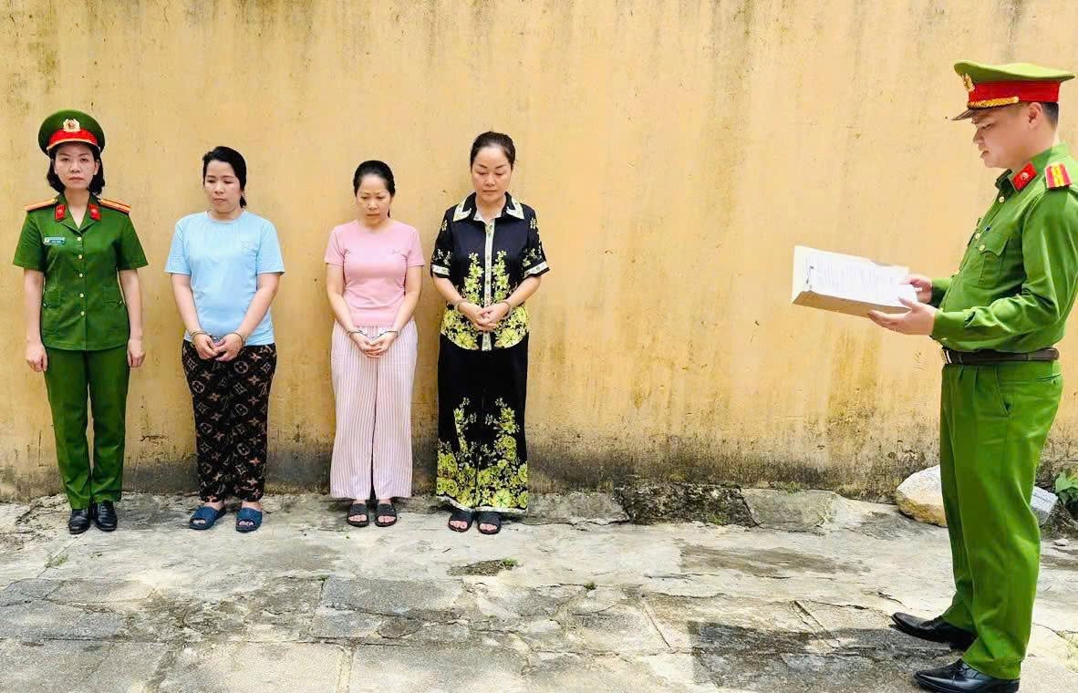 Phát ngôn của chủ tiệm vàng Kim Lý trước khi bị khởi tố gây chú ý: "Mình làm đúng thì không có gì phải sợ" - Ảnh 1