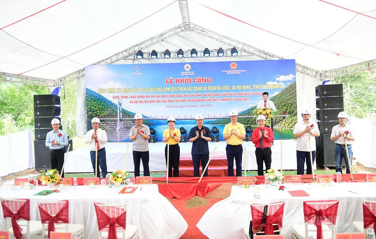 Tập đoàn Vingroup vừa làm một việc ý nghĩa tại nơi cách Hà Nội hơn 200 km - Ảnh 1
