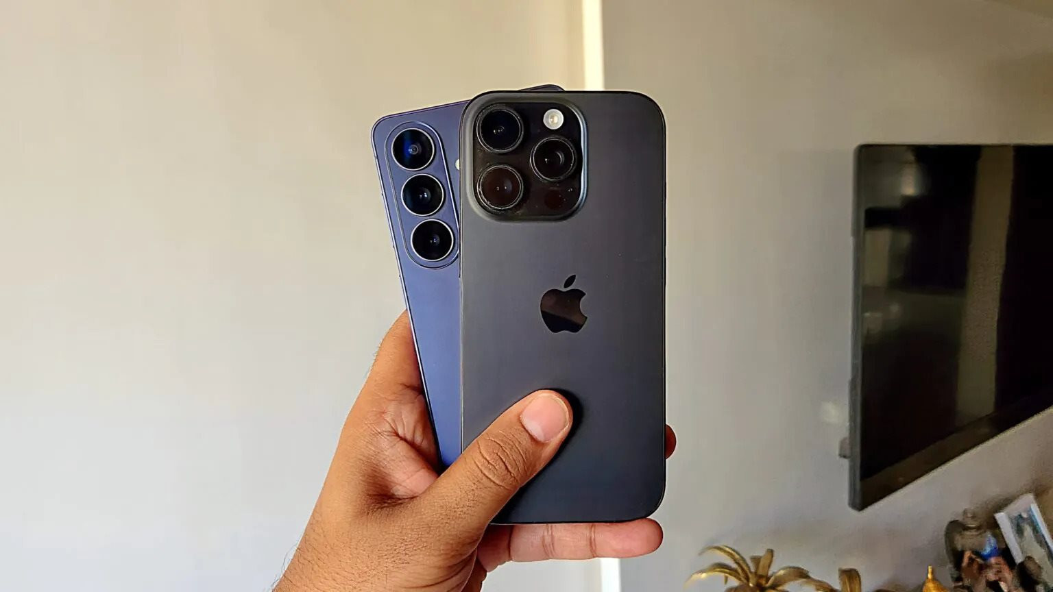 Mỗi lần dùng iPhone, tôi chỉ muốn "quay xe gấp" về điện thoại Android vì sờ đến tính năng nào cũng thiếu - Ảnh 1