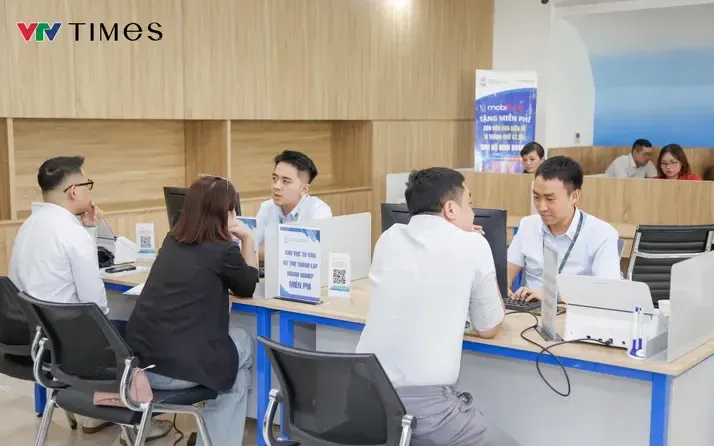Vi phạm phòng, chống lãng phí, cán bộ có thể bị cảnh cáo - Ảnh 1