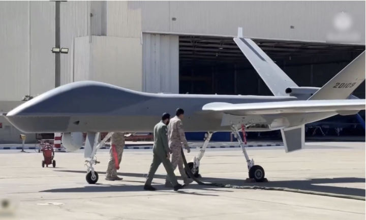 Houthi bắn rơi 'UAV Dực Long' của Ả Rập Xê-út - Ảnh 1