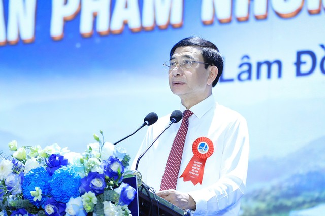 Việt Nam lần đầu sản xuất nhôm thỏi: Nhà máy công suất 450.000 tấn/năm, kỳ vọng giảm nhập khẩu 1,5 tỷ USD