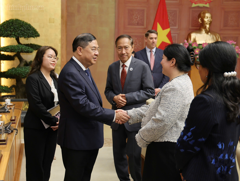 Phó Thủ tướng Thường trực Chính phủ Phạm Gia Túc làm việc với các doanh nghiệp Hoa Kỳ - Ảnh 1