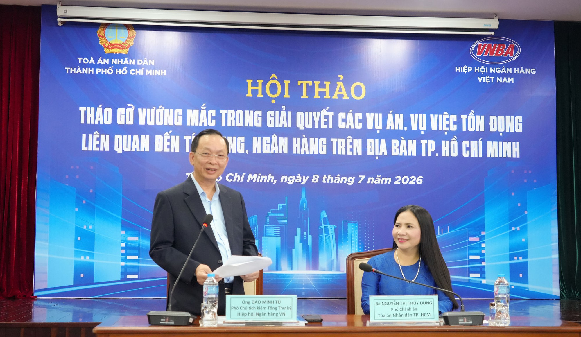 Đẩy nhanh tháo gỡ vướng mắc trong giải quyết các vụ án tín dụng, ngân hàng tồn đọng - Ảnh 1