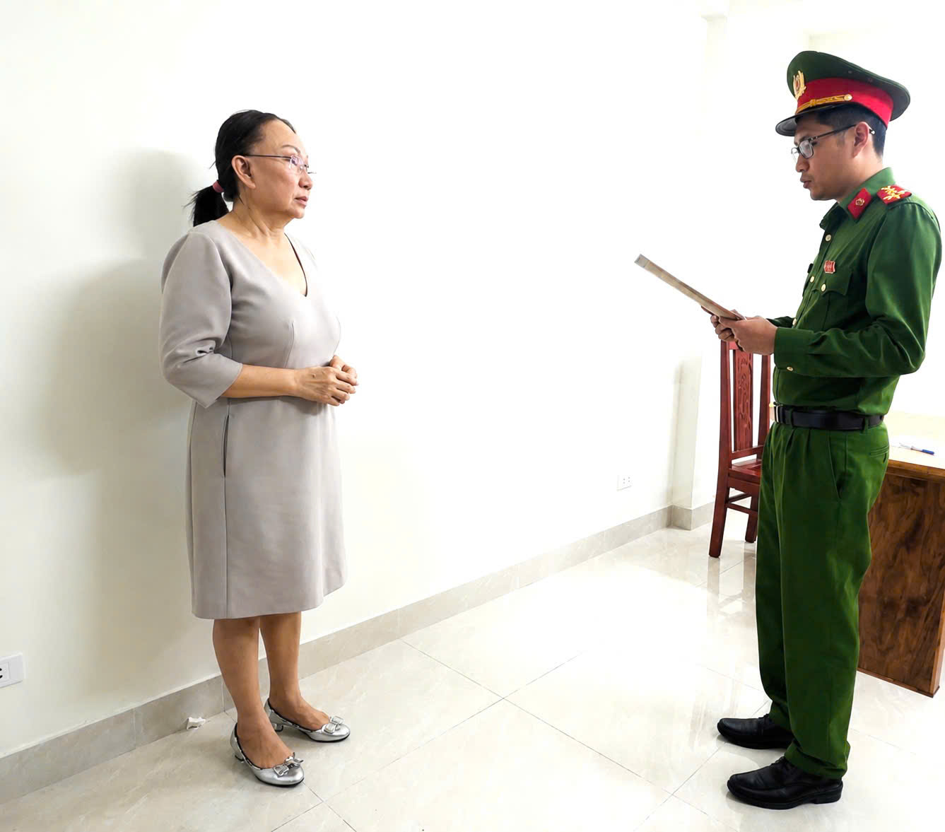 Khởi tố 31 bị can, thu 1.239 viên kim cương: Hé lộ thủ đoạn buôn lậu tinh vi của loạt chủ tiệm vàng - Ảnh 1