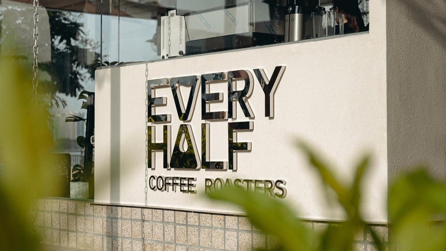 Every Half Coffee được rót thêm 8 triệu USD - Ảnh 1