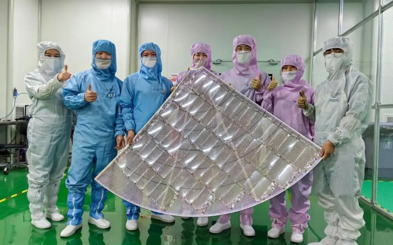 “Pháp sư Trung Hoa” phát minh ra một sản phẩm mỏng như giấy, không tốn điện hay năng lượng, có công dụng cả thế giới đều khao khát mùa hè này - Ảnh 1