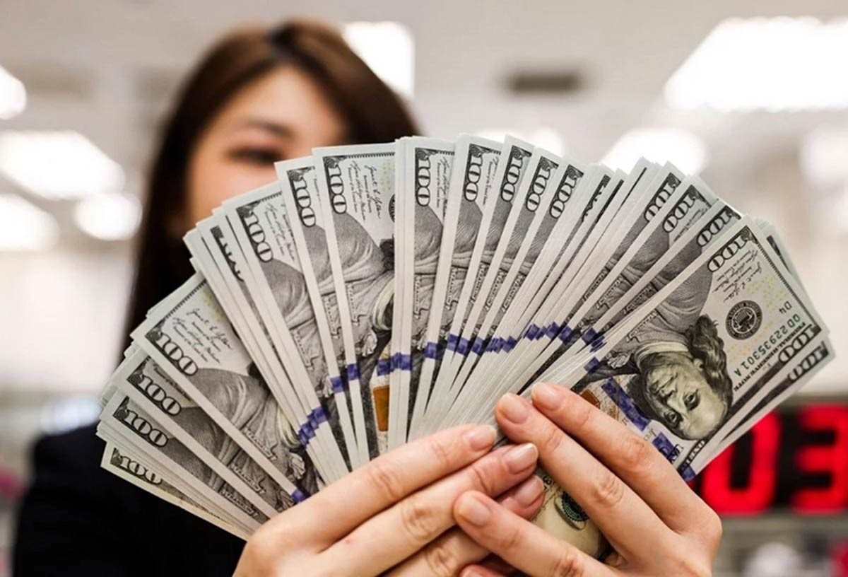 Giá USD ngân hàng vượt 26.500 đồng