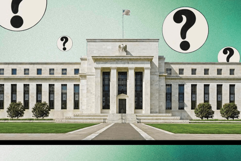 Thống đốc Fed ‘dội gáo nước lạnh’ vào kêu gọi cắt giảm lãi suất của ông Trump: Bước đi tiếp theo sẽ là gì? - Ảnh 1