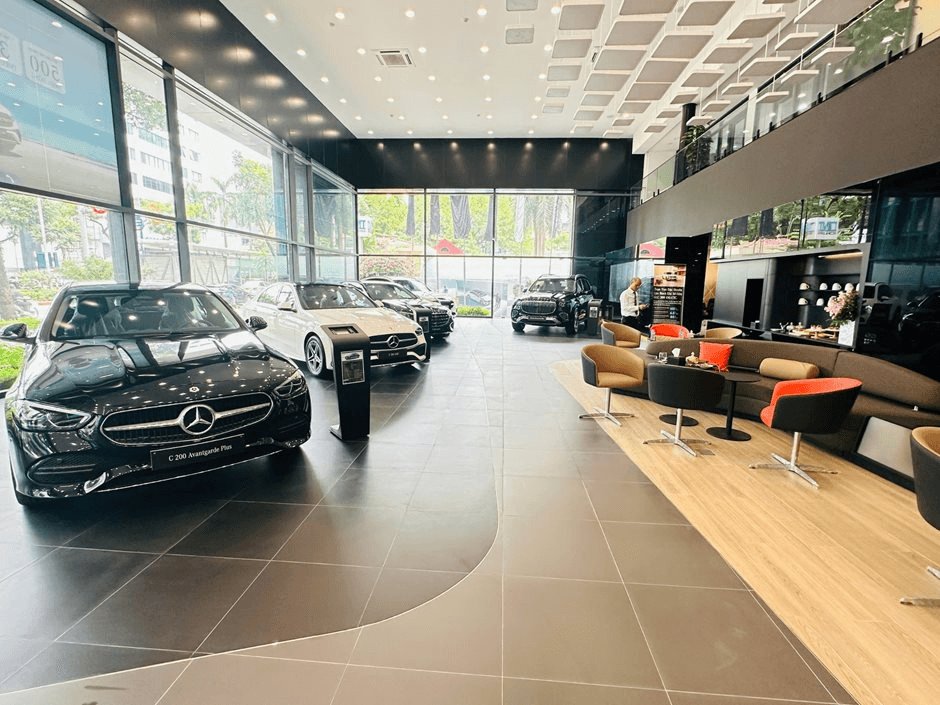 Hé lộ nước cờ mới của ông trùm Mercedes Việt: Đưa công ty con lên sàn HOSE, xây biệt thự trên 6.280m2 đất vàng Võ Văn Kiệt - Ảnh 1